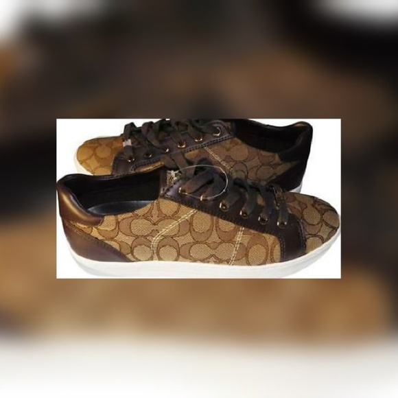 SOLD!!! Check back, I'll have more in soon, Coach - Picture 1 of 7